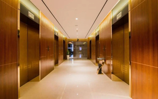 Yitel Premium (Shanghai Wujiaochang Metro Station)