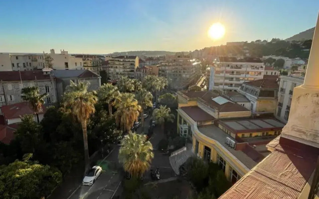Studio Menton, 1 pièce, 2 personnes - FR-1-647-8