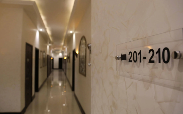 Yas Express Hotel