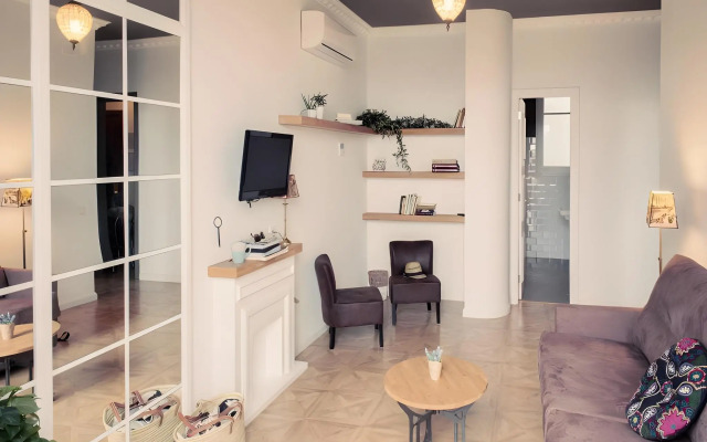 Casa Gracia Barcelona - Hostel