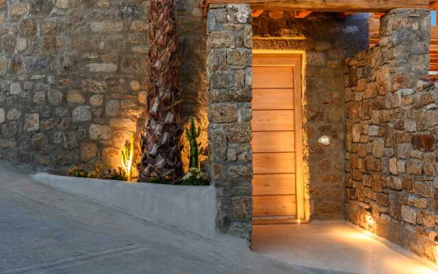 Nasta Intentional Living Mykonos
