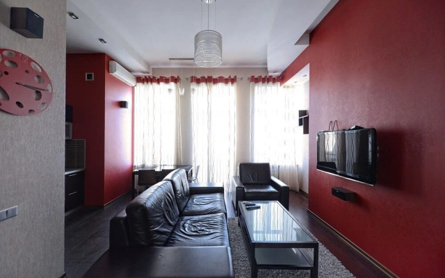 Home-Hotel Pushkinskaya 2-4-7