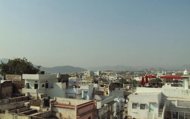 Mewar Avenue Guest House