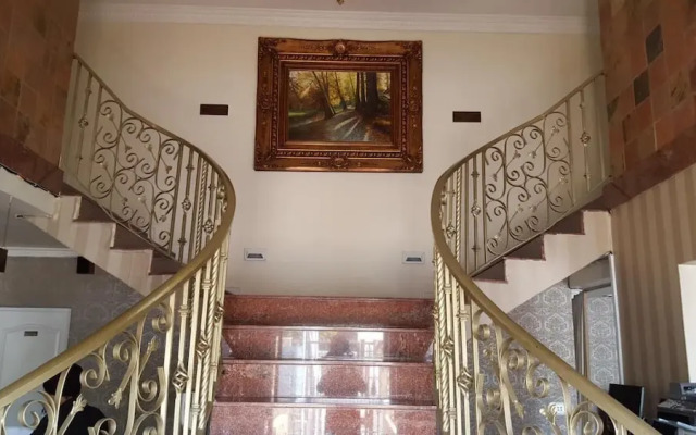 Savoy Lodge - Budget Standard Double Room
