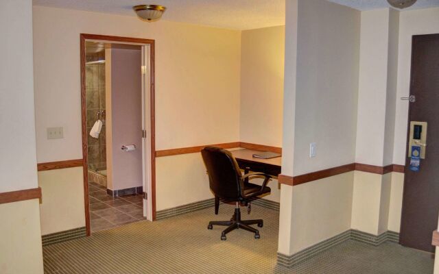 Days Inn by Wyndham Airdrie