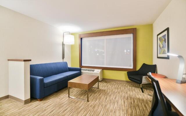 Holiday Inn Express & Suites Lehi - Thanksgiving Point