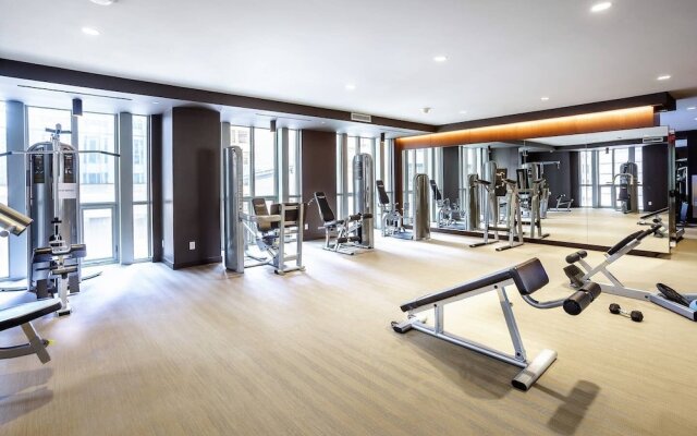 Marvelous 2 Bdrm in Downtown Toronto