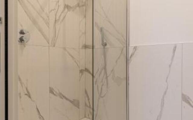Beplace Apartments In San Babila