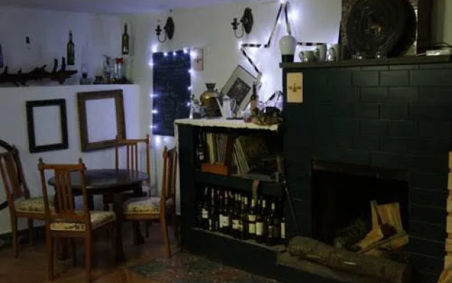 Dvizh Hostel Eli Spali