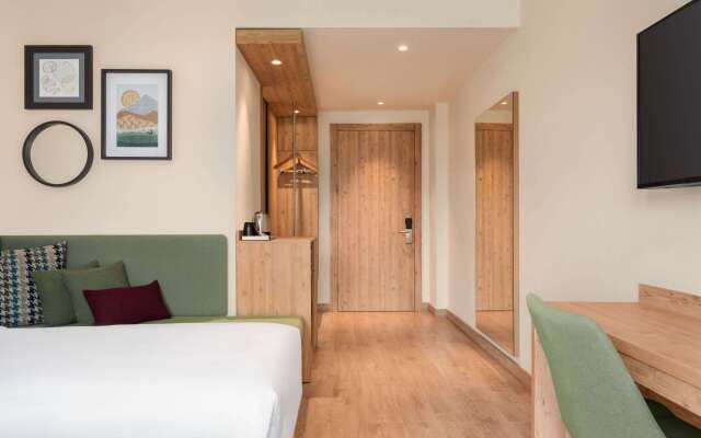 Wyndham Garden Zomin