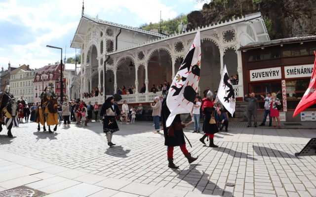 Three Rings Apartments