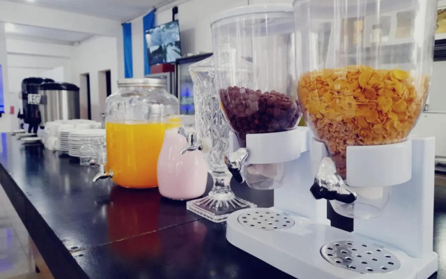Los Antiguos Cerezos
