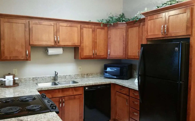 Best Western Plus Mill Creek Inn