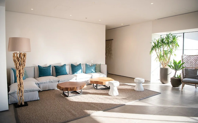Malibu Hotel