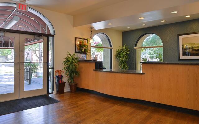 St. Charles Inn