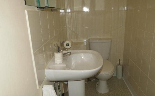 Montrose Guest House
