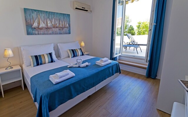 Apartment Michelle - 2 Bedrooms,Terrace, Sea View