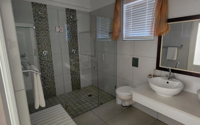 Paternoster Lodge