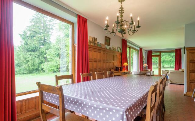 Sunny Holiday Home in Stavelot