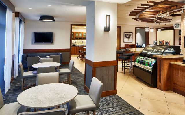 Hyatt Place Atlanta / Cobb Galleria