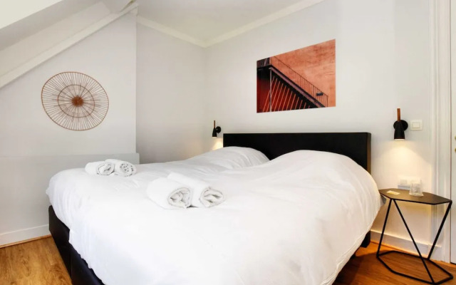 Opulent Holiday Home in Spa with Sauna, Hot Tub, Playroom