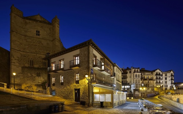 hotelImage