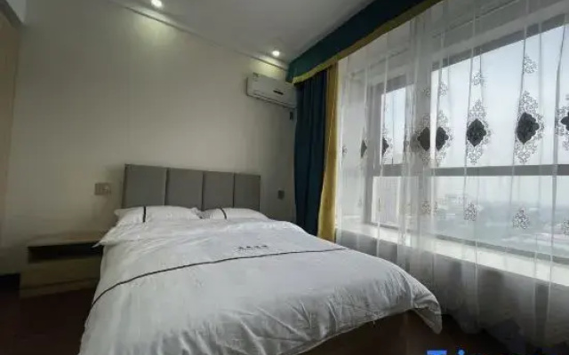 Hangzhou Linping Junhang Hotel