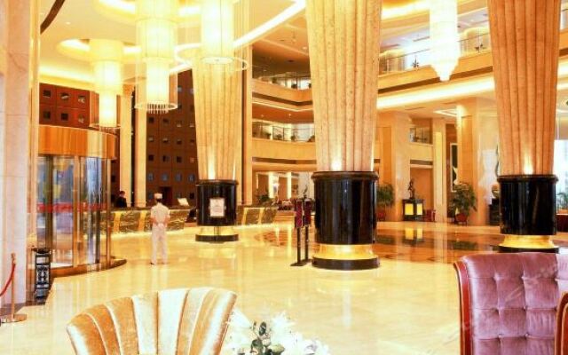 Yiyang Carrianna International Hotel - Yiyang
