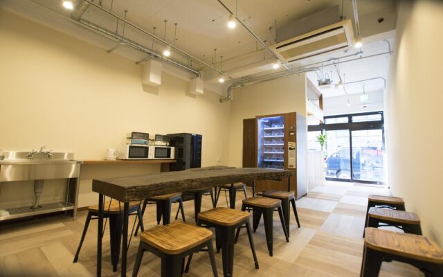 Hiromas Hostel in Kanda