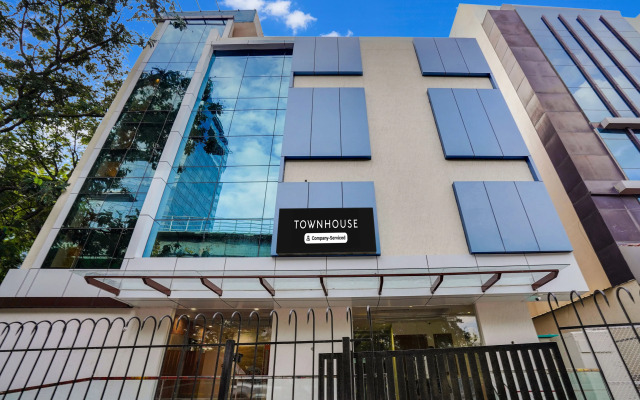 Super Townhouse ITPL Near Prestige Shanti Niketan