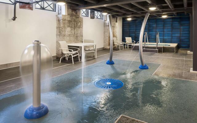 Homewood Suites By Hilton Milwaukee Downtown