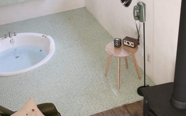 Hotel Mumu
