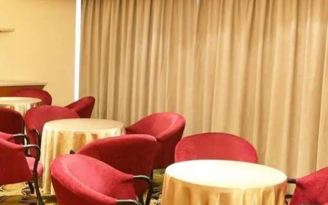 Huangshi Jinhua Hotel