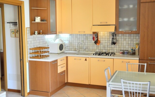 Lazise, Modern Houses, Nice and Colourful Decoration