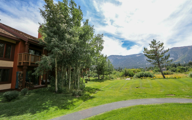 Snowcreek III #415 Condo