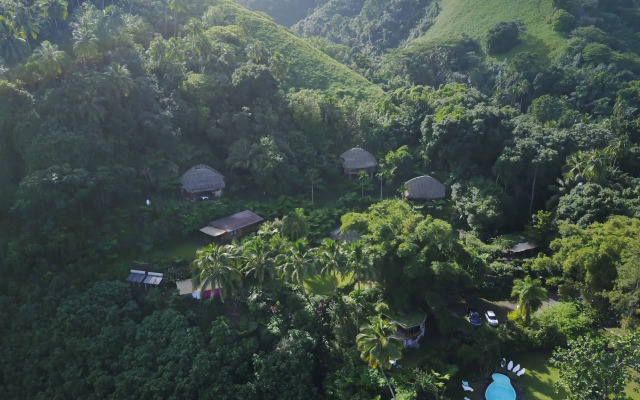 Vanira Lodge
