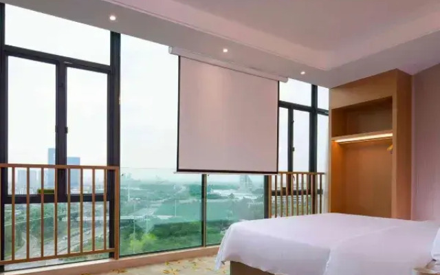Vienna International Hotel