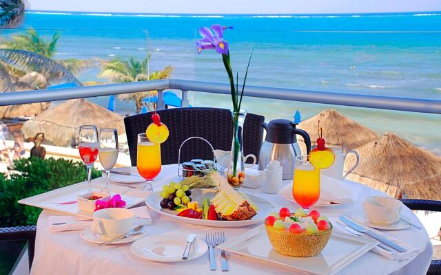 Azul Beach Resort Riviera Cancun, Gourmet All Inclusive by Karisma