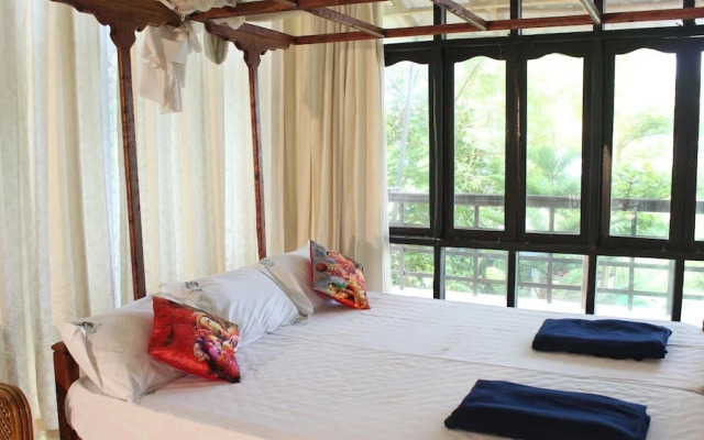 True Blue Beach Resort