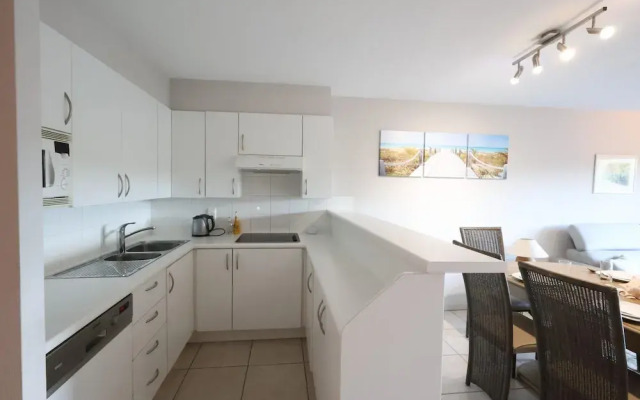 Apartment With Private Balcony