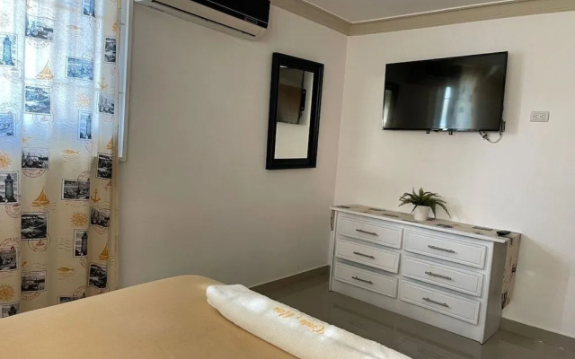 Fully Equipped New 2br Apt-dt2mins To The Beach