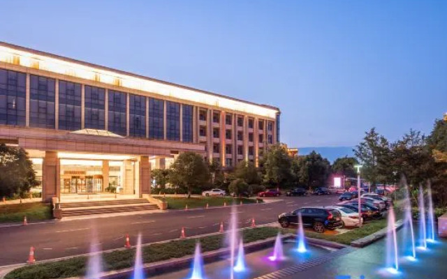 Shazhou Lake Hotel