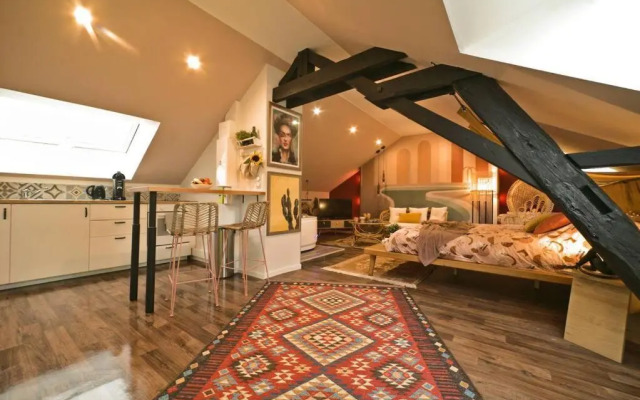 Mexican room