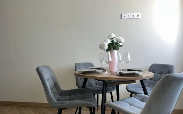 Frukty Rent Apartments on Acacia Street