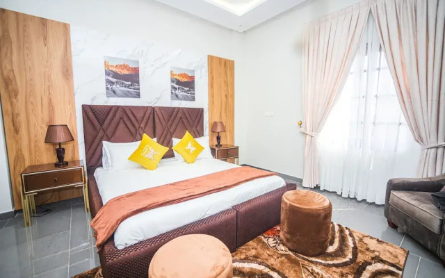 Gyamfuaa Court Apartment