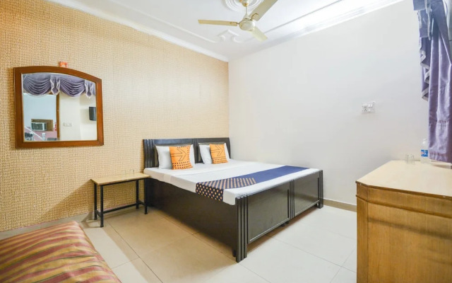 SPOT ON 36686 Hotel Om Shanti Palace