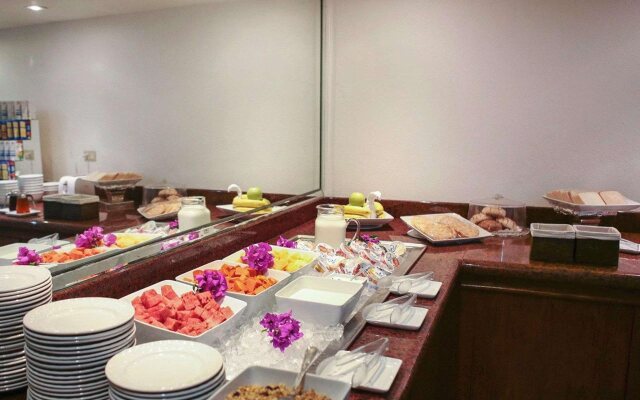 Quality Inn Nuevo Laredo Nuevo Laredo