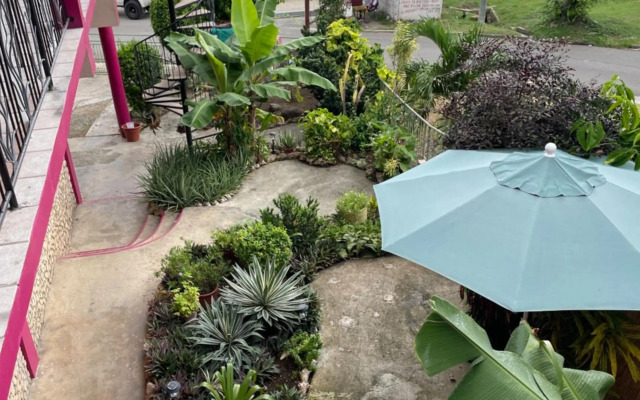 The Seaside Garden Guesthouse