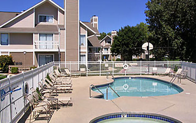 Residence Inn Milwaukee Brookfield