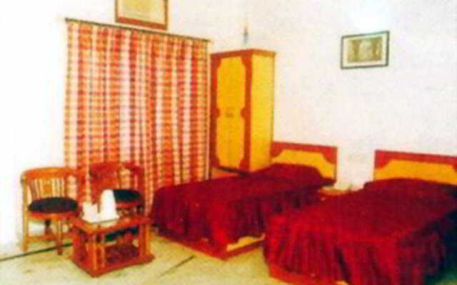 Hotel Metro City